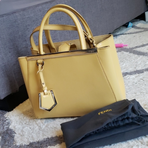 Authentic Fendi 2Jours Small Tote - Picture 1 of 8